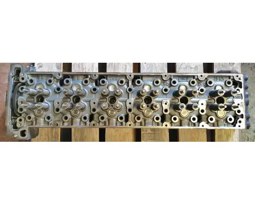 DETROIT DD13 Cylinder Head