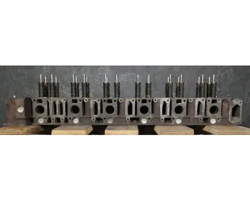 DETROIT DD13 Cylinder Head