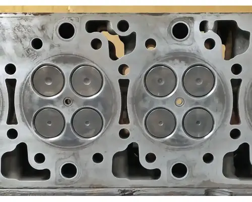 DETROIT DD13 Cylinder Head