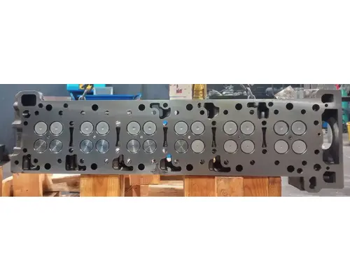 DETROIT DD13 Cylinder Head