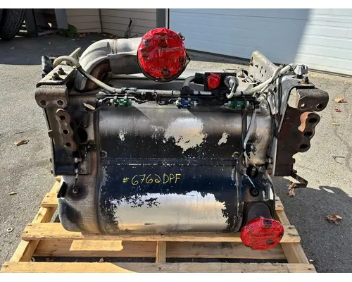 DETROIT DD13 DPF (Diesel Particulate Filter)