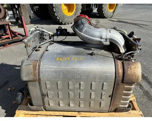 DETROIT DD13 DPF (Diesel Particulate Filter)