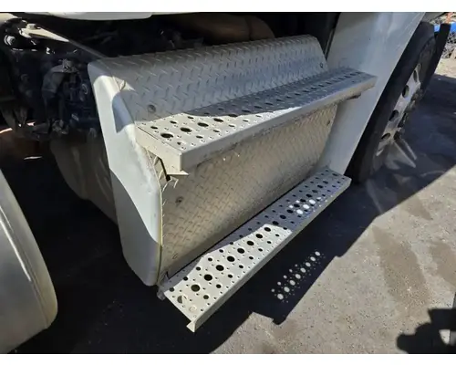 DETROIT DD13 DPF (Diesel Particulate Filter)