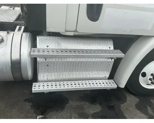 DETROIT DD13 DPF (Diesel Particulate Filter)