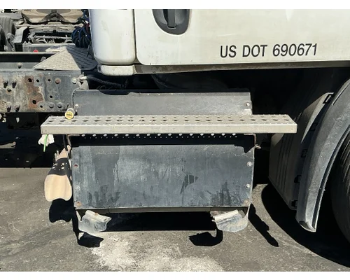 DETROIT DD13 DPF (Diesel Particulate Filter)