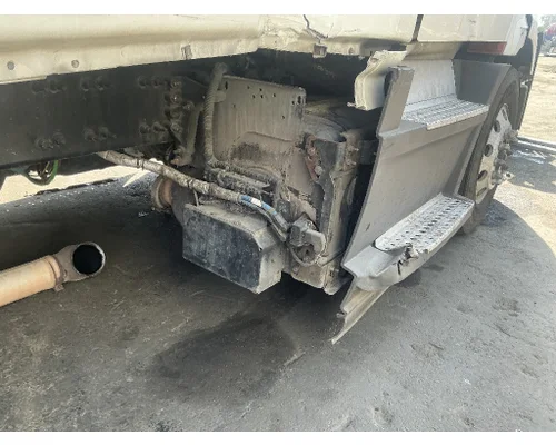 DETROIT DD13 DPF (Diesel Particulate Filter)
