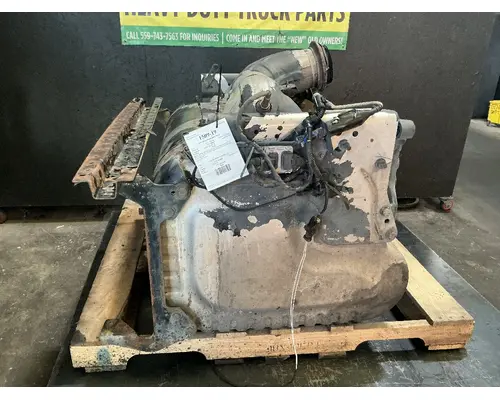 DETROIT DD13 DPF (Diesel Particulate Filter)