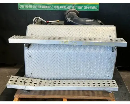 DETROIT DD13 DPF (Diesel Particulate Filter)