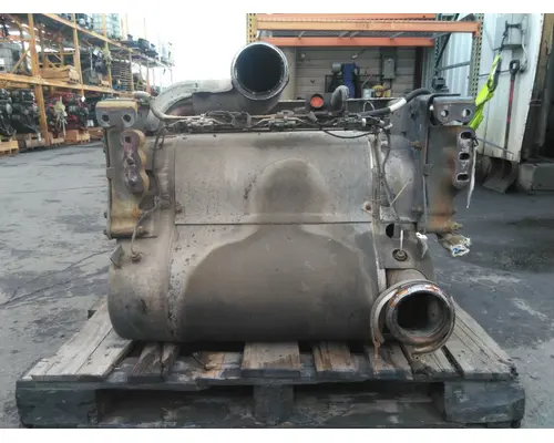 DETROIT DD13 DPF ASSEMBLY (DIESEL PARTICULATE FILTER)