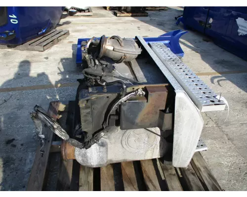 DETROIT DD13 DPF ASSEMBLY (DIESEL PARTICULATE FILTER)