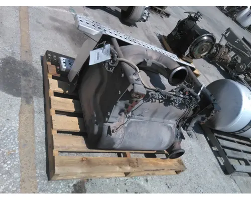 DETROIT DD13 DPF ASSEMBLY (DIESEL PARTICULATE FILTER)
