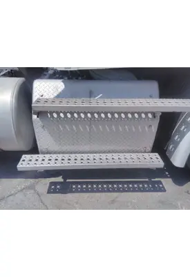 DETROIT DD13 DPF ASSEMBLY (DIESEL PARTICULATE FILTER)