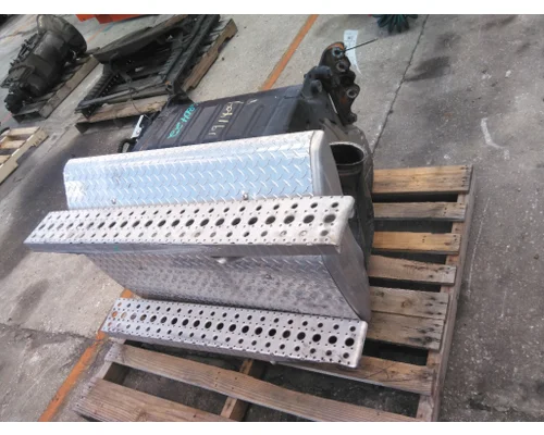 DETROIT DD13 DPF ASSEMBLY (DIESEL PARTICULATE FILTER)