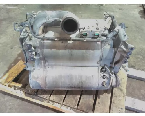 DETROIT DD13 DPF ASSEMBLY (DIESEL PARTICULATE FILTER)