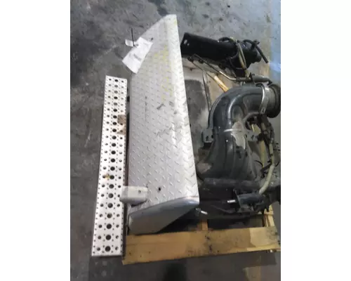 DETROIT DD13 DPF ASSEMBLY (DIESEL PARTICULATE FILTER)