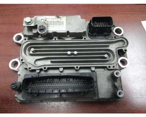 DETROIT DD13 ENGINE CONTROL MODULE (ECM)