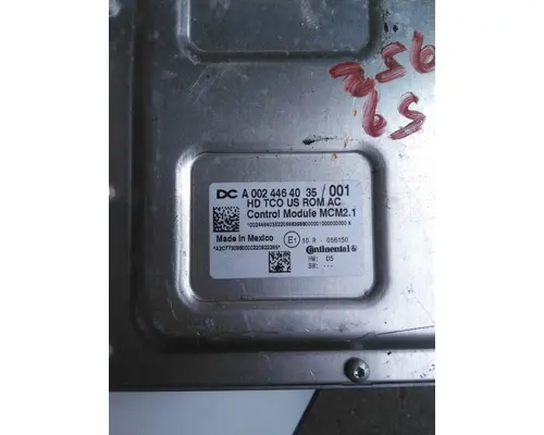 DETROIT DD13 ENGINE CONTROL MODULE (ECM)