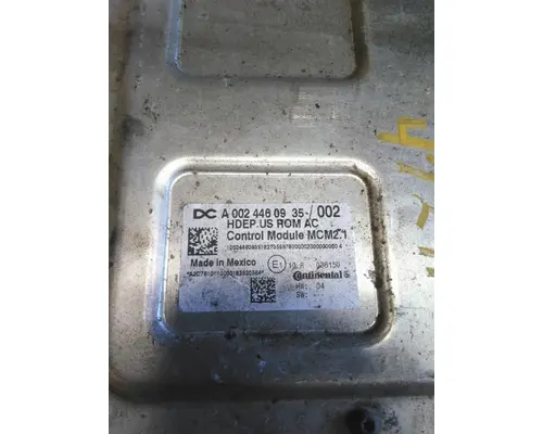 DETROIT DD13 ENGINE CONTROL MODULE (ECM)