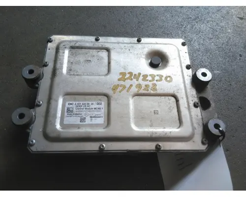 DETROIT DD13 ENGINE CONTROL MODULE (ECM)