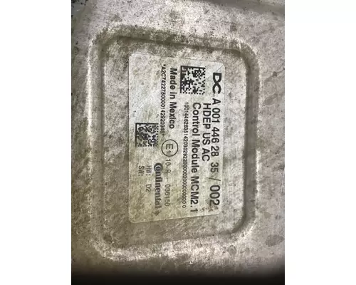 DETROIT DD13 ENGINE CONTROL MODULE (ECM)