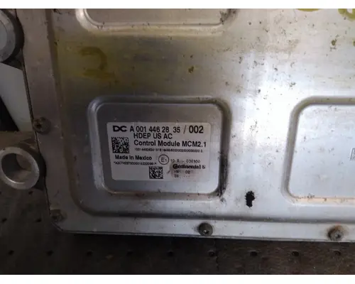 DETROIT DD13 ENGINE CONTROL MODULE (ECM)