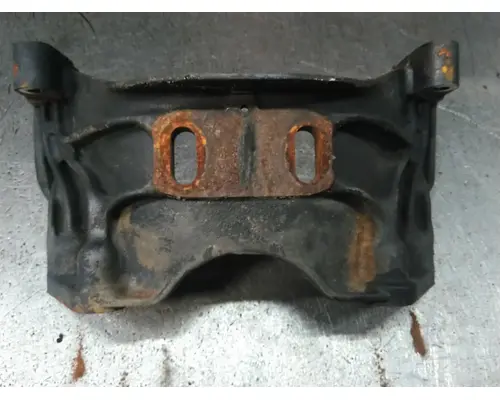 DETROIT DD13 ENGINE MOUNTS, ENGINE (REAR)
