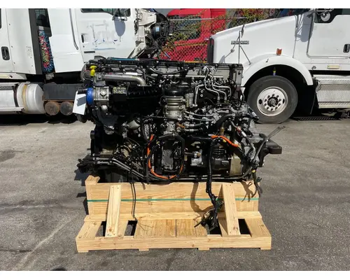 DETROIT DD13 Engine Assembly