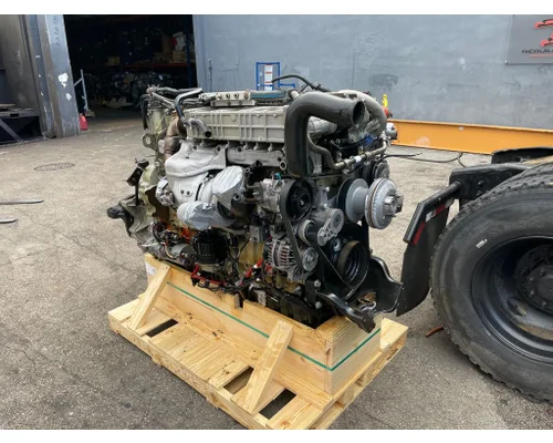 DETROIT DD13 Engine Assembly