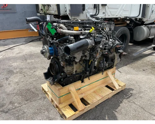 DETROIT DD13 Engine Assembly