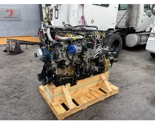 DETROIT DD13 Engine Assembly
