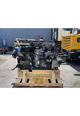 DETROIT DD13 Engine Assembly