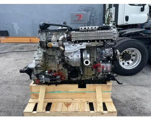 DETROIT DD13 Engine Assembly