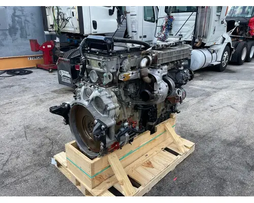 DETROIT DD13 Engine Assembly