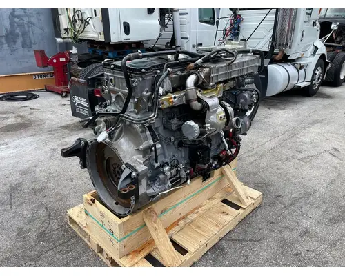 DETROIT DD13 Engine Assembly