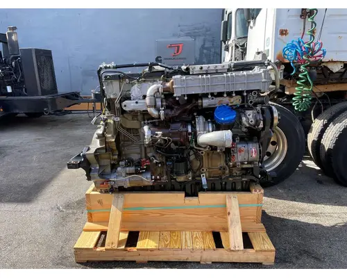 DETROIT DD13 Engine Assembly