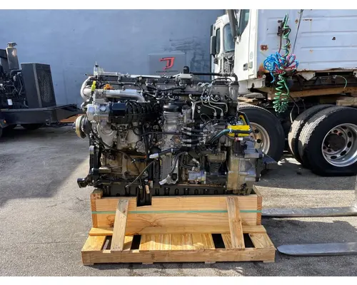 DETROIT DD13 Engine Assembly