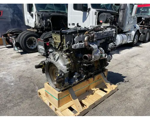 DETROIT DD13 Engine Assembly