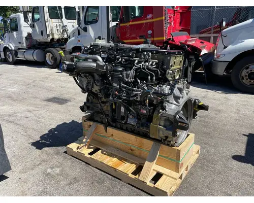 DETROIT DD13 Engine Assembly