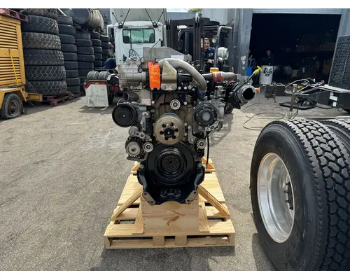 DETROIT DD13 Engine Assembly
