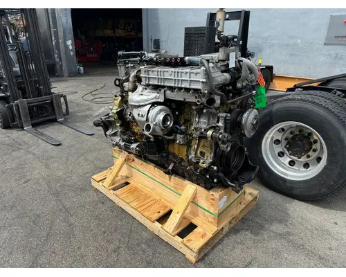 DETROIT DD13 Engine Assembly