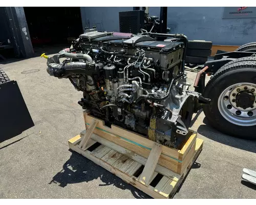 DETROIT DD13 Engine Assembly