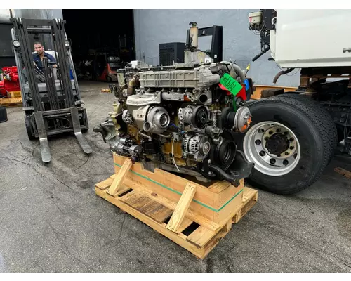 DETROIT DD13 Engine Assembly