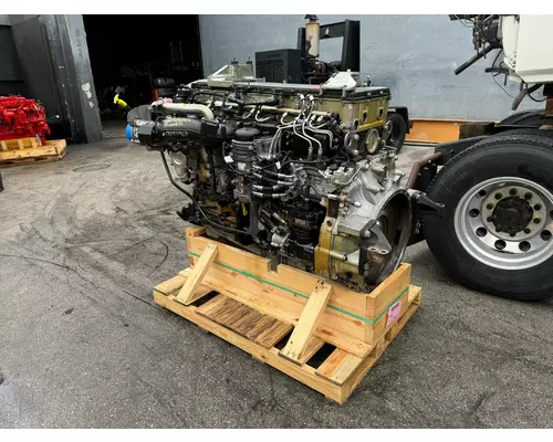 DETROIT DD13 Engine Assembly