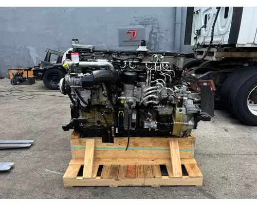 DETROIT DD13 Engine Assembly