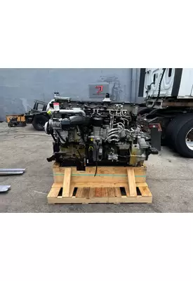 DETROIT DD13 Engine Assembly