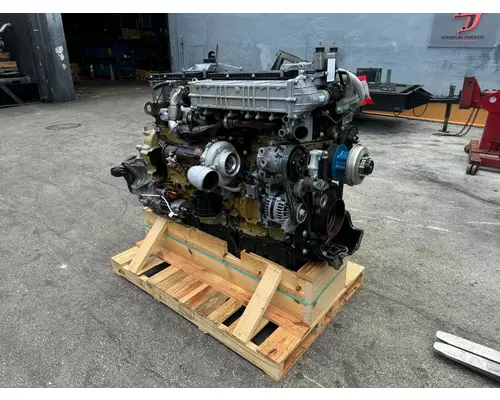 DETROIT DD13 Engine Assembly