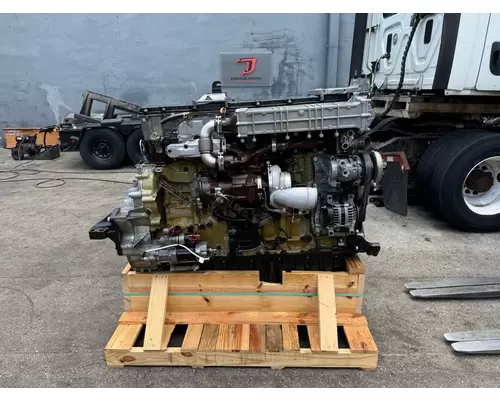 DETROIT DD13 Engine Assembly