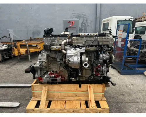 DETROIT DD13 Engine Assembly