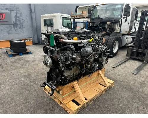 DETROIT DD13 Engine Assembly