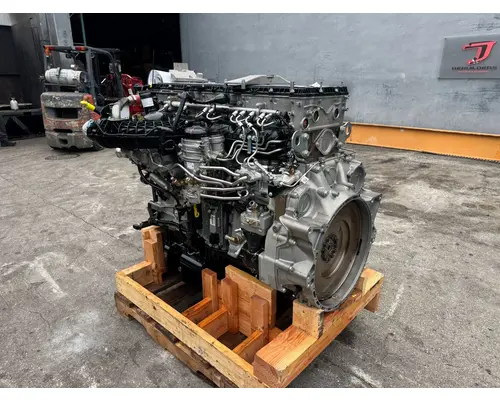 DETROIT DD13 Engine Assembly